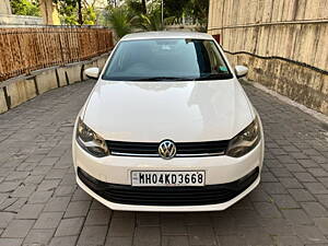Second Hand Volkswagen Polo Comfortline 1.0L (P) in Thane