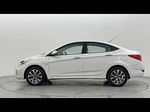 Second Hand Hyundai Verna Fluidic 1.6 VTVT SX Opt AT in Delhi