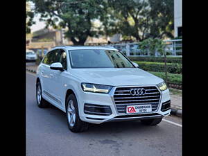 Second Hand Audi Q7 45 TDI Technology Pack in Chandigarh