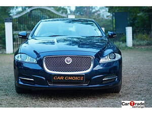 Second Hand Jaguar XJ 3.0 V6 premium-luxury in Kolkata