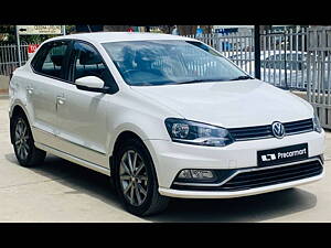 Second Hand Volkswagen Ameo Highline1.2L Plus (P) 16 Alloy [2017-2018] in Bangalore