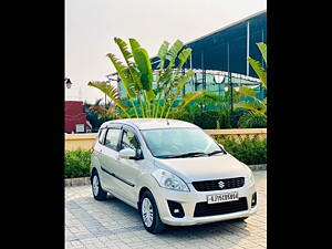 Second Hand Maruti Suzuki Ertiga VDi in Valsad