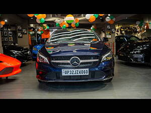 Second Hand Mercedes-Benz CLA 200 Petrol Sport in Delhi