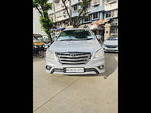 Second Hand Toyota Innova 2.5 G 7 STR BS-IV in Mumbai