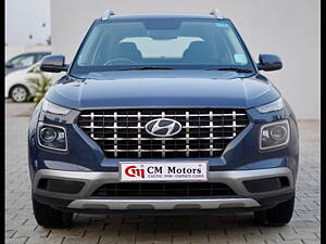 Second Hand Hyundai Venue S 1.0 Turbo DCT in Ahmedabad