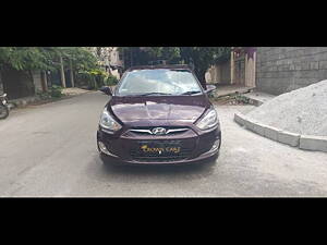 Second Hand Hyundai Verna Fluidic 1.6 VTVT SX in Bangalore