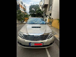 Second Hand Toyota Fortuner 3.0 4x2 MT in Bangalore