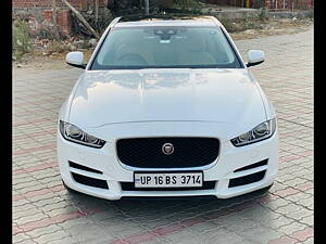 Second Hand Jaguar XE Prestige Diesel in Delhi