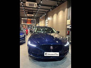 Second Hand Jaguar XE SE in Mumbai