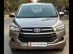 Second Hand Toyota Innova Crysta 2.8 GX AT 7 STR [2016-2020] in Mumbai