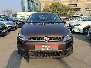 Second Hand Volkswagen Polo Highline Plus 1.0 (P) 16 Alloy in Mumbai