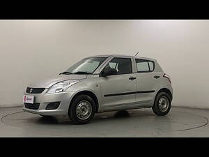 Second Hand Maruti Suzuki Swift LXi in Delhi