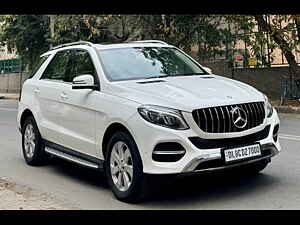 Second Hand मर्सिडीज़ बेंज़ GLE 250  डी in दिल्ली