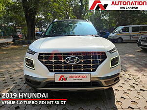 Second Hand Hyundai Venue SX 1.0 Dual Tone Petrol in Kolkata