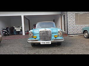 Second Hand Mercedes-Benz 190 W110 in Dehradun