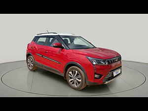 Second Hand మహీంద్రా XUV300	 w8 (o) 1.2 పెట్రోల్ in బెంగళూరు