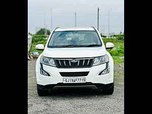 Second Hand மஹிந்திரா  xuv500 w10 ஏடீ in சூரத்