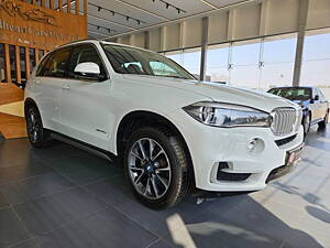 Second Hand BMW X5 xDrive30d Pure Experience (5 Seater) in Ahmedabad