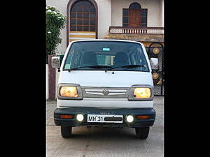 Second Hand Maruti Suzuki Omni 8 STR BS-III in Nagpur