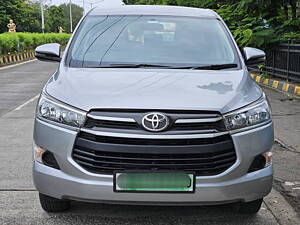 Second Hand Toyota Innova Crysta 2.4 G 8 STR [2016-2017] in Mumbai