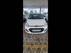 Second Hand Hyundai Grand i10 Sportz (O) AT 1.2 Kappa VTVT [2017-2018] in Kochi