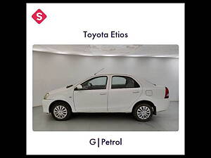 Second Hand Toyota Etios G in Indore