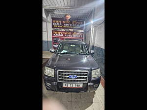 Second Hand Ford Endeavour XLT TDCi 4x2 in Ludhiana