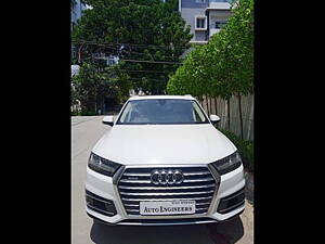 Second Hand Audi Q7 45 TDI Technology Pack in Hyderabad