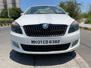Second Hand Skoda Rapid [2015-2016] 1.6 MPI Style Plus Black Package AT in Mumbai