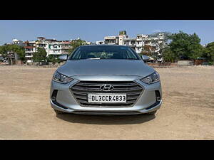 Second Hand Hyundai Elantra SX 2.0 AT in Delhi