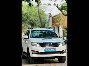 Second Hand Toyota Fortuner 3.0 4x2 MT in Mohali