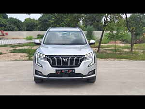 Second Hand महिंद्रा xuv700 AX 3 डीज़ल एटी 5 सीटर [2021] in अंबाला कैंट