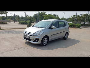 Second Hand Maruti Suzuki Ertiga VDI SHVS in Ahmedabad