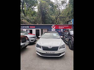 Second Hand Skoda Superb L&K TSI AT in Pune