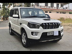 Second Hand Mahindra Scorpio S7 140 2WD 7 STR in Gurgaon