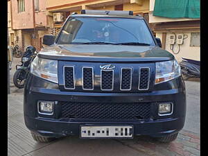 Second Hand Mahindra TUV300 T8 in Ahmedabad