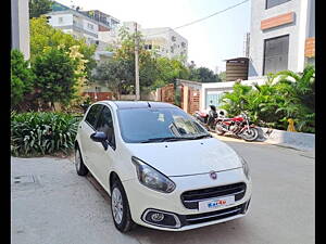 Second Hand Fiat Punto Emotion Multijet 1.3 [2014-2016] in Hyderabad