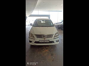 Second Hand Toyota Innova 2.5 G 7 STR BS-IV in Raipur