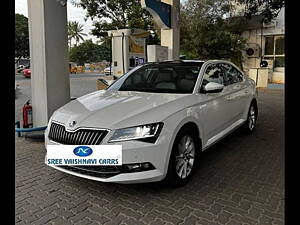 Second Hand Skoda Superb L&K TDI AT in Coimbatore