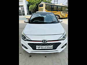 Second Hand हुंडई एलीट i20 एस्टा 1.4 crdi in लखनऊ