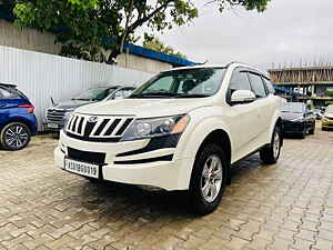 Second Hand महिंद्रा XUV500 w8 in गुवाहाटी