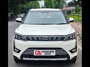 Second Hand Mahindra XUV300 W8 1.5 Diesel [2020] in Chandigarh