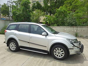 Second Hand Mahindra XUV500 W10 1.99 in Ahmedabad