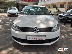 Second Hand Volkswagen Jetta [2011-2013] Trendline TDI in Bangalore