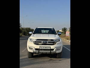 Second Hand Ford Endeavour Titanium 3.2 4x4 AT in Mohali