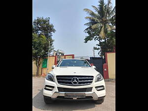 Second Hand Mercedes-Benz M-Class ML 250 CDI in Mumbai