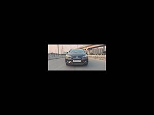 Second Hand Honda Jazz V CVT Petrol in Noida