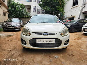 Second Hand Ford Figo Duratorq Diesel Titanium 1.4 in Hyderabad