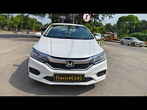 Second Hand Honda City V Petrol in Lucknow