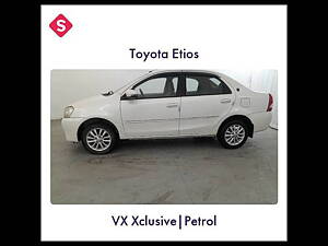 Second Hand Toyota Etios Xclusive Petrol L in Indore